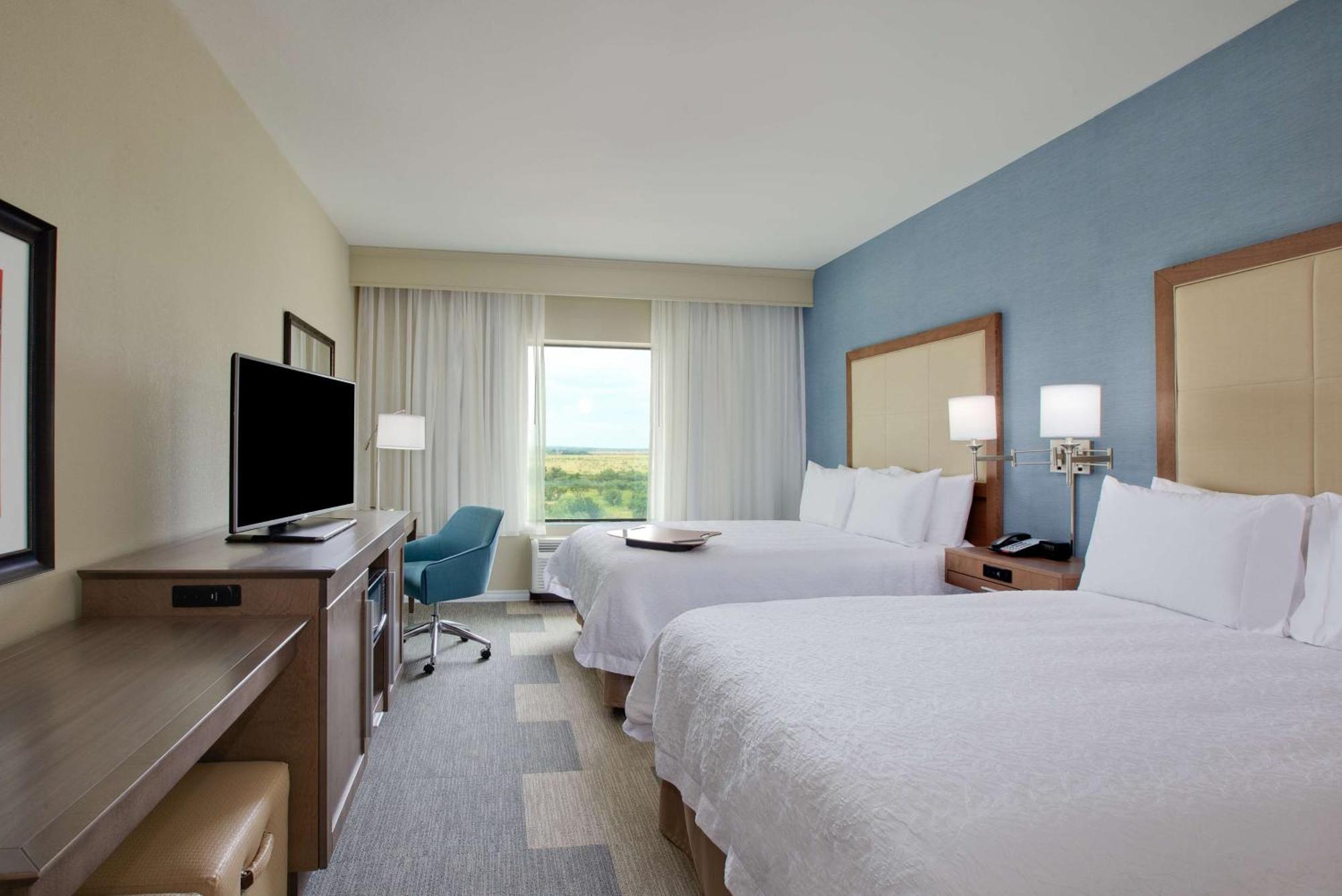 Queen Room with Two Queen Beds - Hearing Access/Non-Smoking